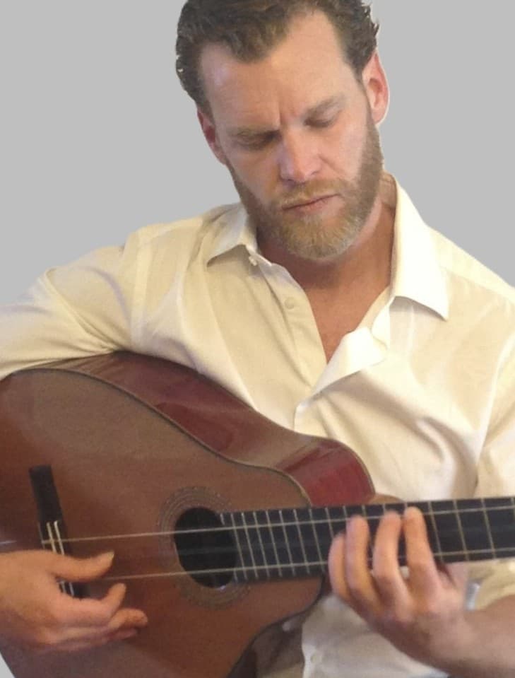 Neil McGrath — Especialista en Nutrición Clínica